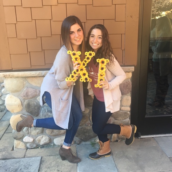 Meet your Posher, Cedes - Picture 5 of 8